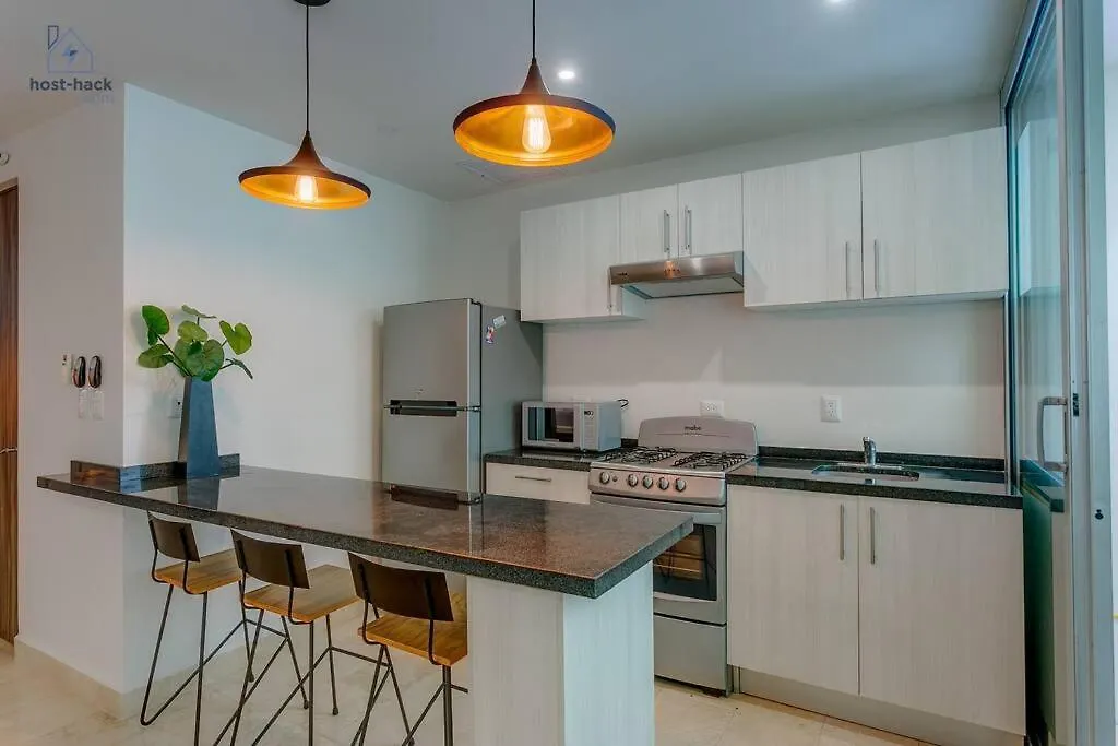 Danzamar 4, 5 Blocks Away From Playa Pelicanos 普拉亚卡门