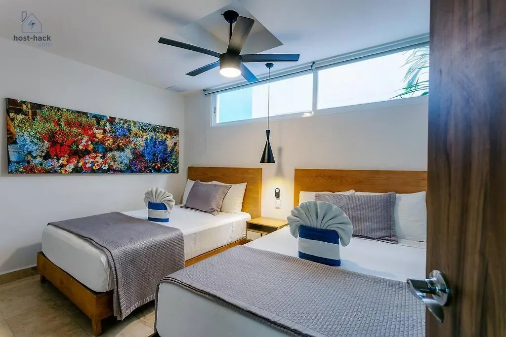 Danzamar 4, 5 Blocks Away From Playa Pelicanos 普拉亚卡门 公寓