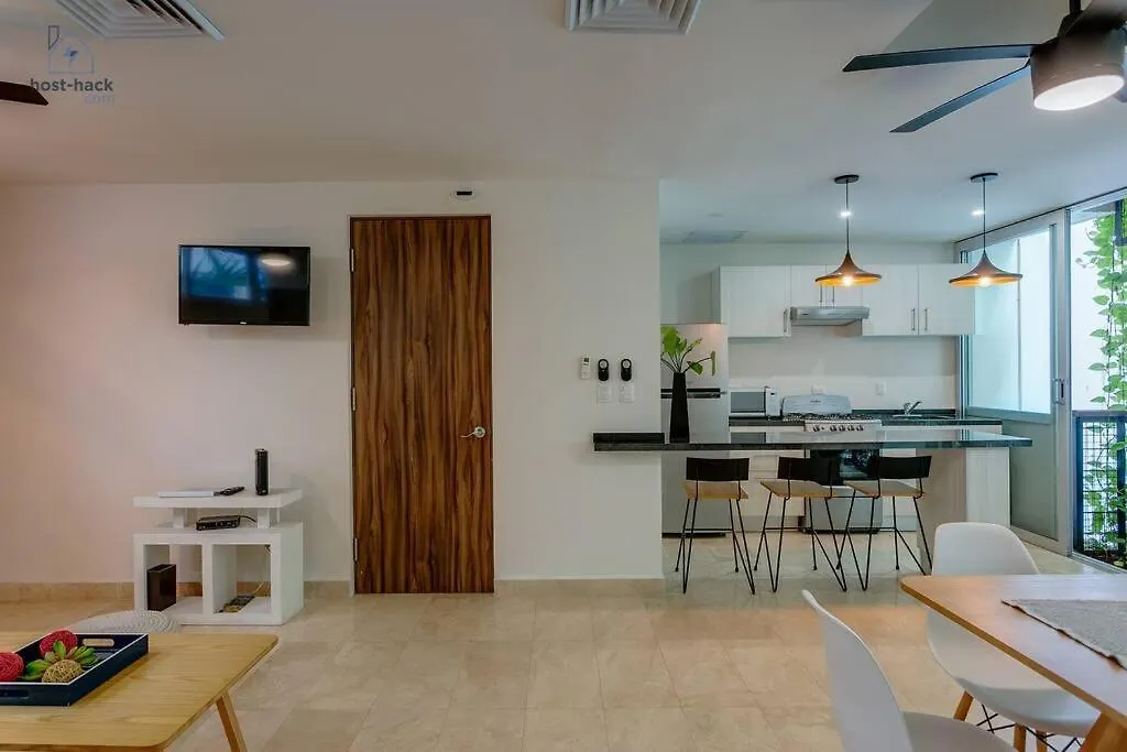 Danzamar 4, 5 Blocks Away From Playa Pelicanos 普拉亚卡门